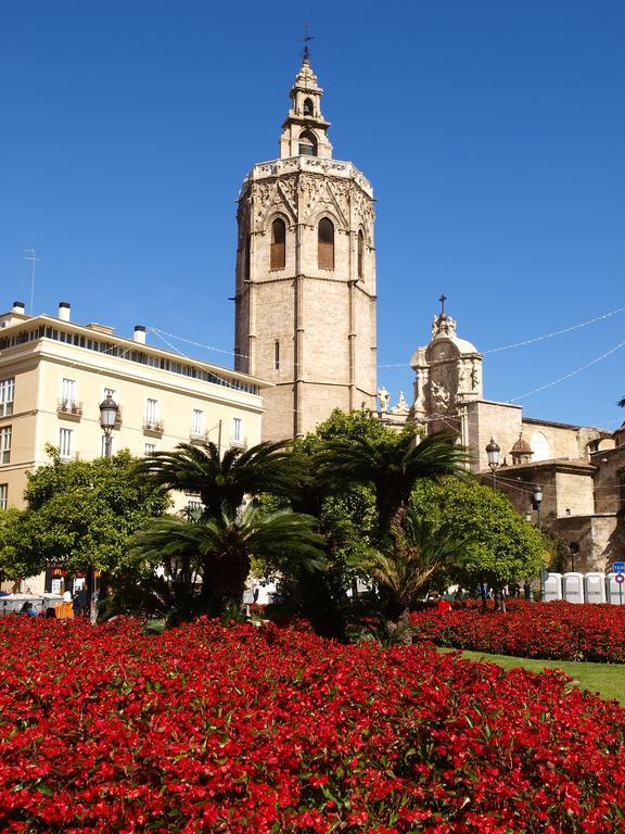 Singularstays Artes Valencia Bagian luar foto